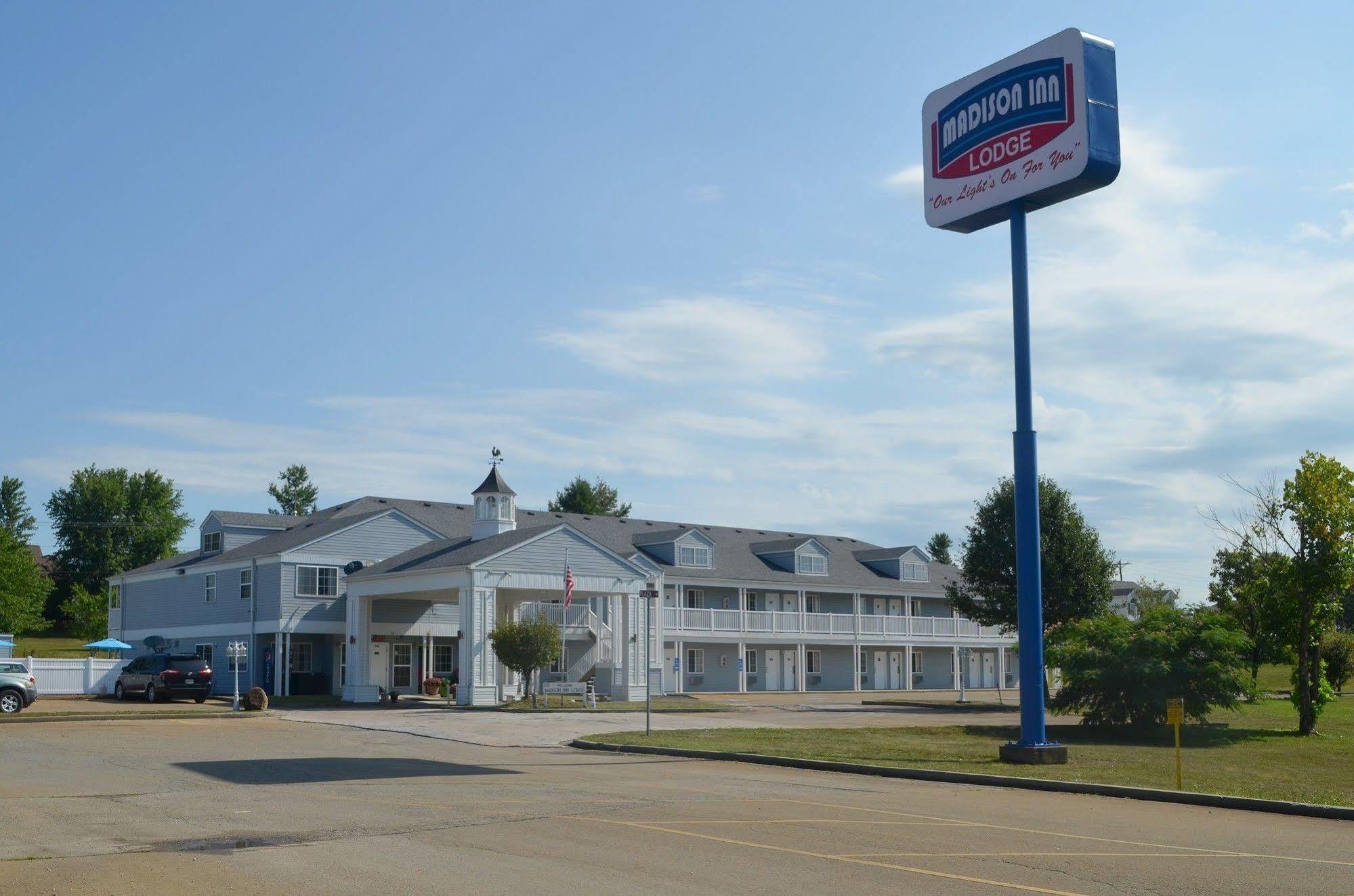 Madison Inn Lodge Fredericktown Exteriör bild