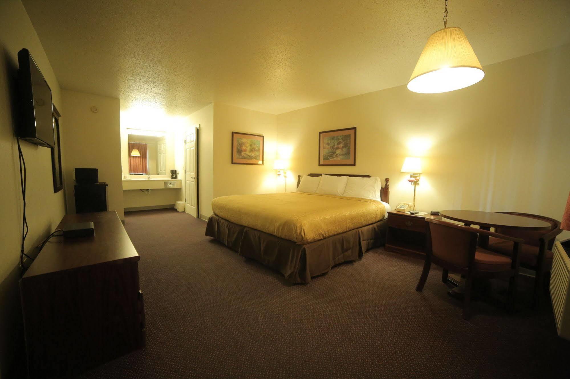 Madison Inn Lodge Fredericktown Exteriör bild